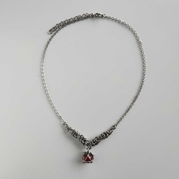 Gothic Victorian vampire blood red and silver chainmail choker necklace - Picture 5 of 10